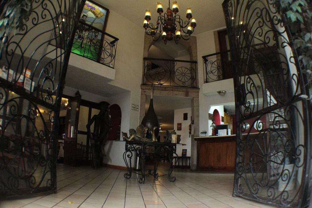 Hotel Don Quijote Plaza - Guadalajara Centro Historico Eksteriør bilde