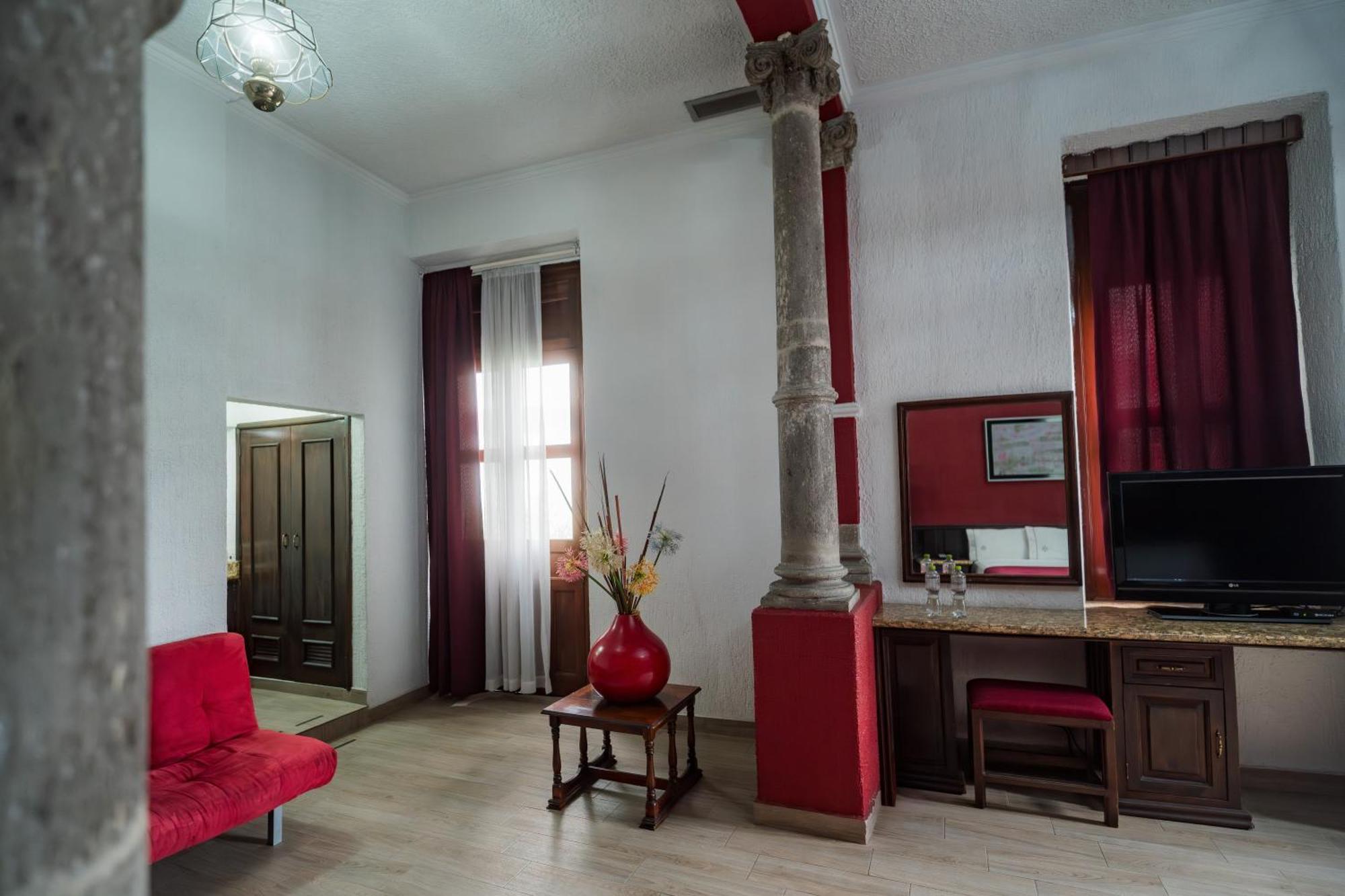 Hotel Don Quijote Plaza - Guadalajara Centro Historico Eksteriør bilde