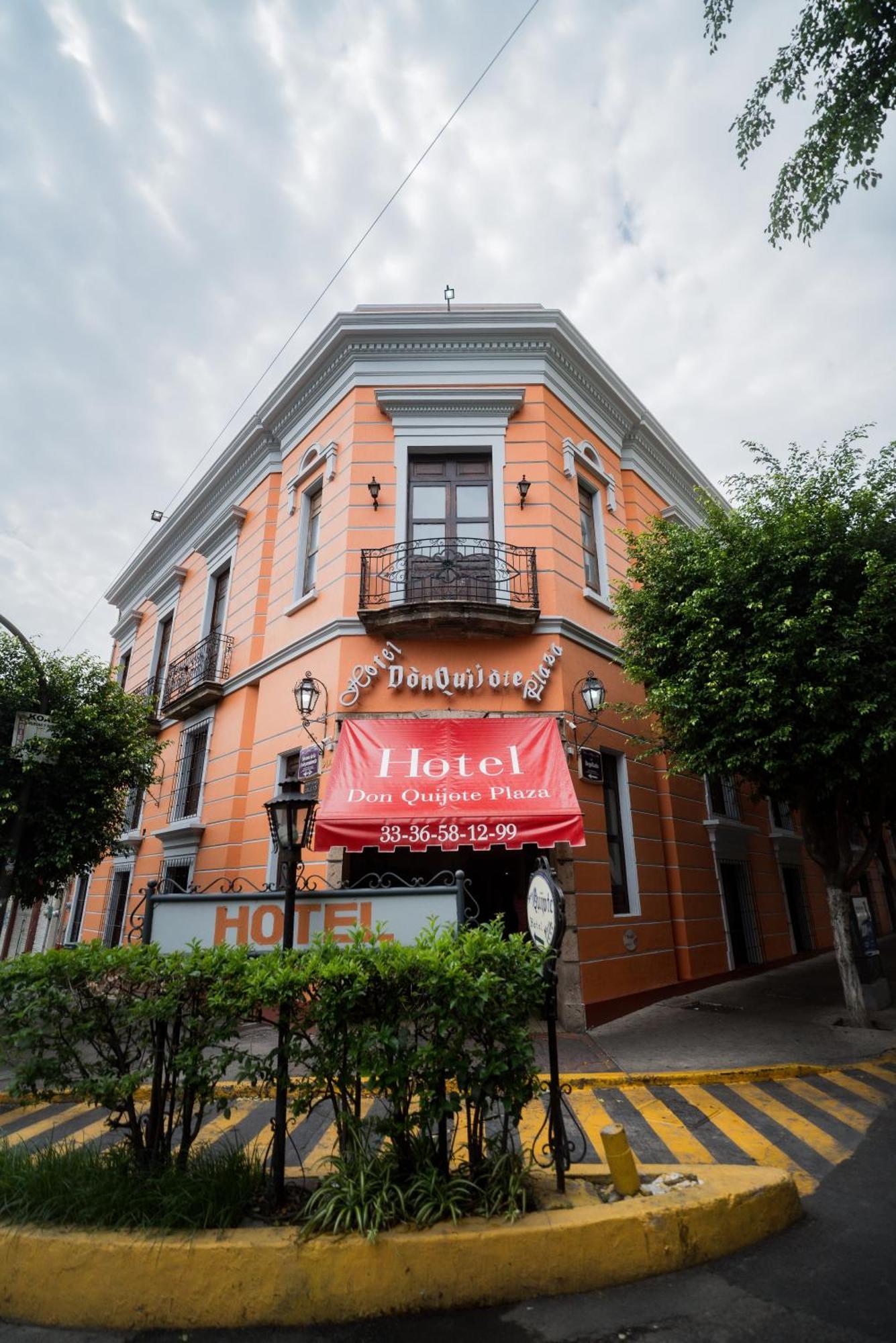 Hotel Don Quijote Plaza - Guadalajara Centro Historico Eksteriør bilde