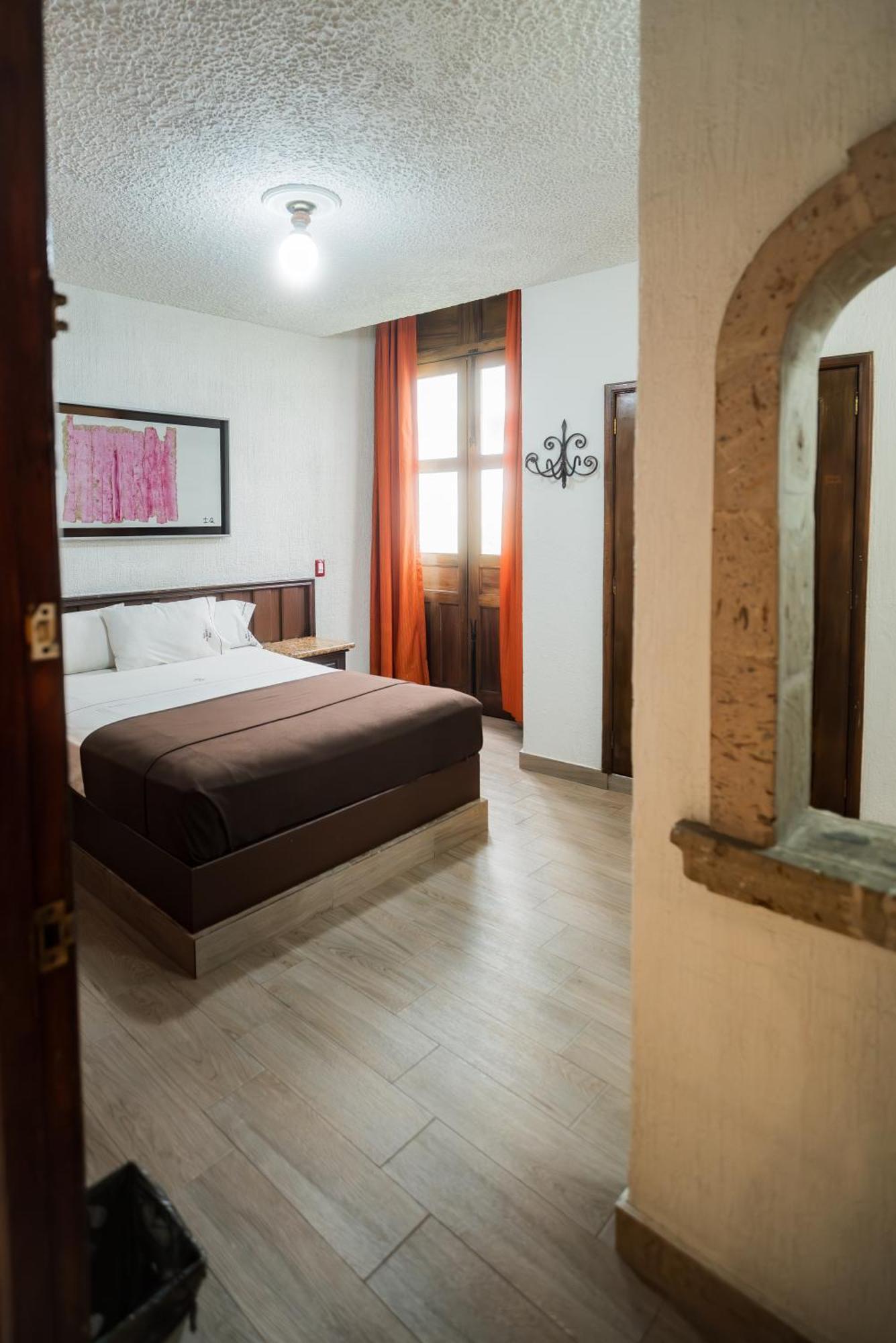 Hotel Don Quijote Plaza - Guadalajara Centro Historico Eksteriør bilde
